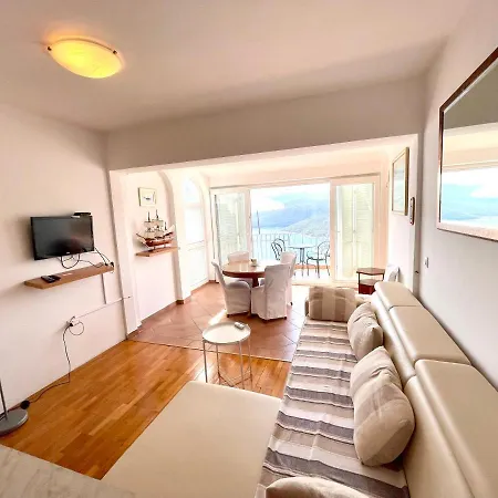 Veronika Apartments Rabac Extérieur photo