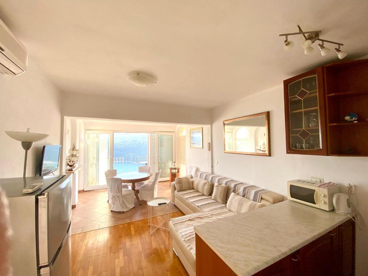 Veronika Appartement *
